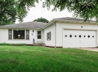 4810 Fairlawn Rd, Lyndhurst, OH 44124