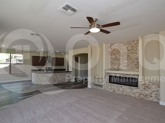5th image of 35434 N 31st Dr