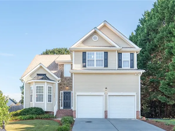 5403 Laggan Dr, Mc Leansville, NC 27301