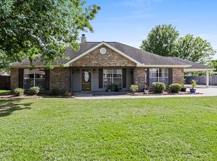 211 Nicole Dr, Youngsville, LA 70592