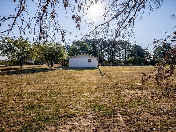 5th image of 2932 W Shady Ln