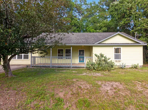 311 Ridgewood Ave, Mary Esther, FL 32569