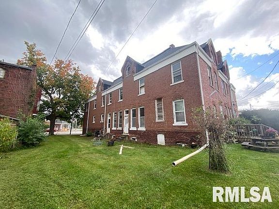 2nd image of 301 E Main St