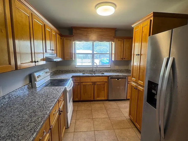 3607 S Georgetown Dr — Photo 7