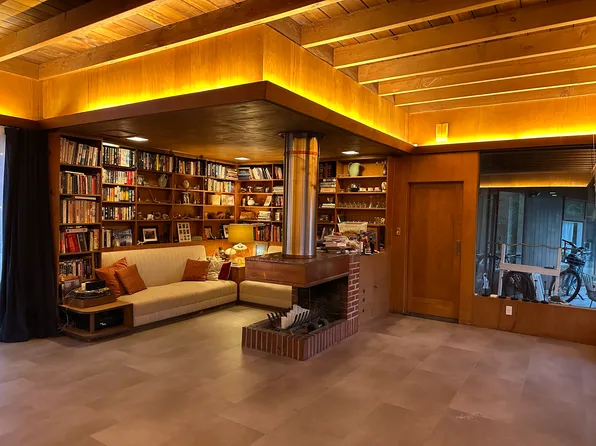 (undisclosed Address), Walnut Creek, CA 94598