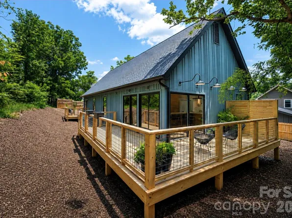 42 Busbee View Rd, Asheville, NC 28803