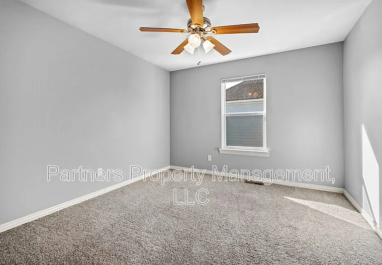 1256 N Sicily Ln — Photo 11