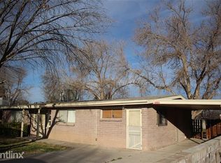 230 Hanks Dr, Las Cruces, NM 88005