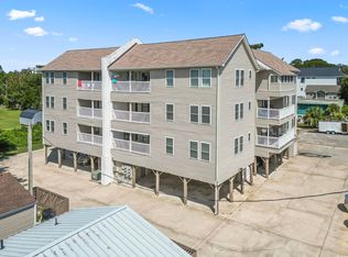 407 28th Ave S, North Myrtle Beach, SC 29582