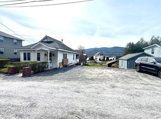 7 Latham Rd, Lake George, NY 12845
