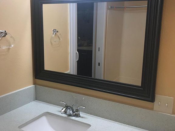 4th image of 8805 Mira Mesa Blvd APT 2