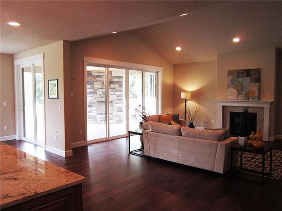 5th image of 3721 Jester Ct NW