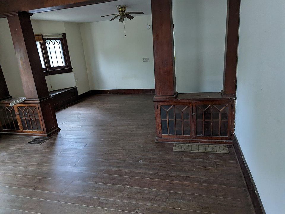1st image of 1581 Wayne Ave