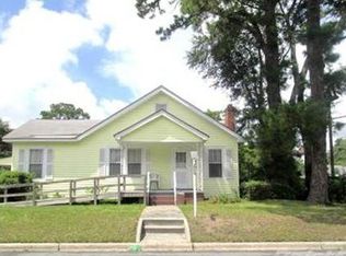 2230 New York Ave, Savannah, GA 31404