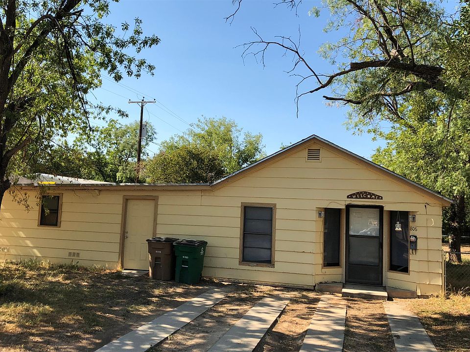 1st image of 806 W Avenue J