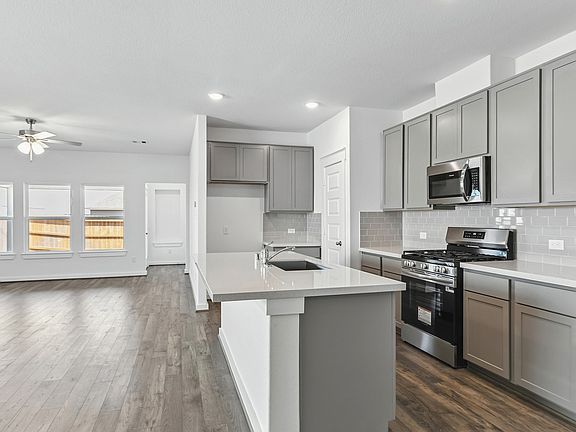 5th image of 12706 Dina Springs Ln