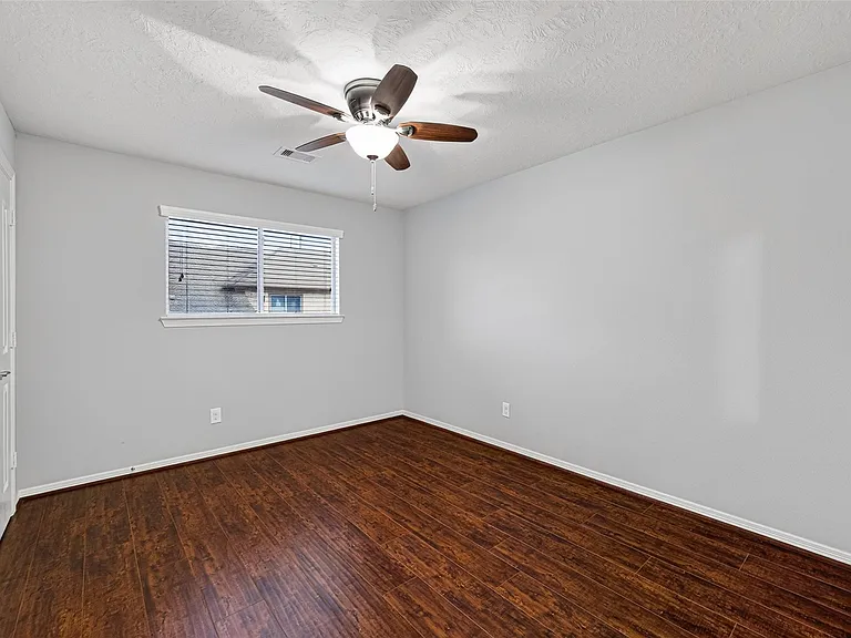 8910 Minola Oaks Dr — Photo 20