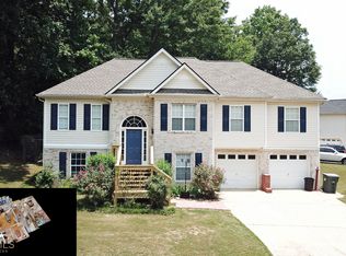 77 Starlyn Dr, Hiram, GA 30141