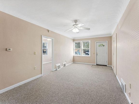3rd image of 661 Payne Ave