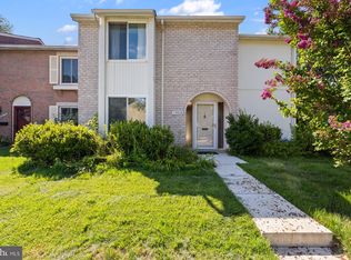 19422 Thomas Farm Rd, Montgomery Village, MD 20886