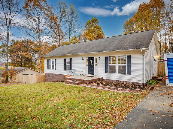 2nd image of 262 Harmony Acres Dr W
