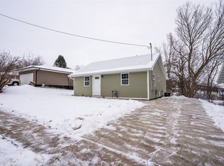 600 Brown St, Guthrie Center, IA 50115