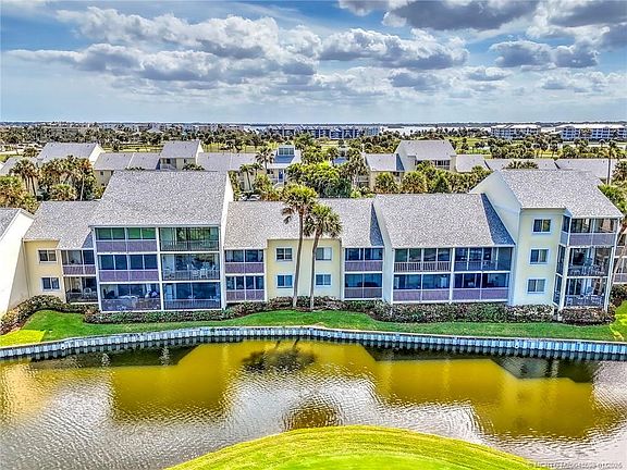 5th image of 5537 NE Gulfstream Way #5537
