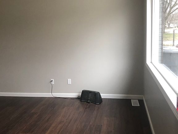 2nd image of 2020 Kerrwood Dr