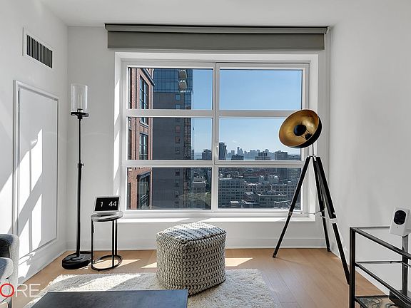 3rd image of 500 W 30th St APT 30A