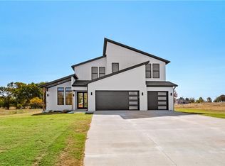 941 Red Cedar Pl, Rogers, AR 72756