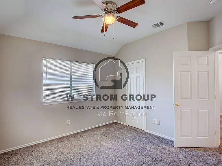 1200 Buehler Ct — Photo 33
