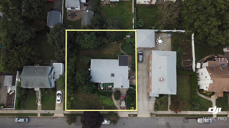 2nd image of 678 5th Pl