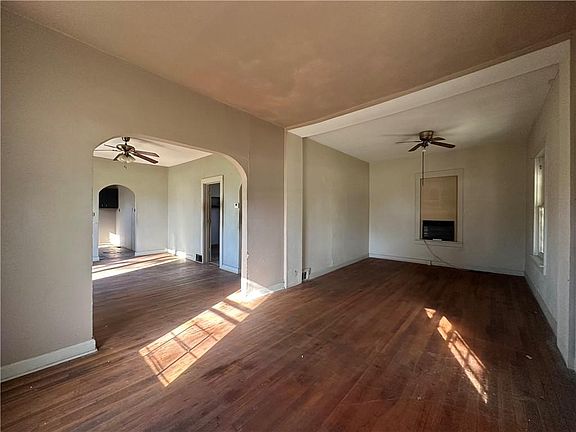 3rd image of 3080 N 22nd St