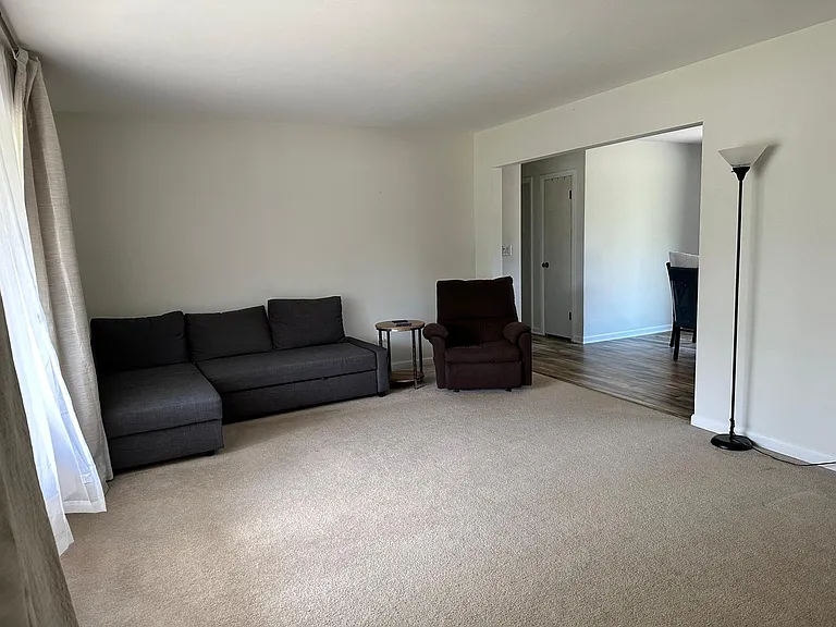 16720 Wild Cherry Dr — Photo 8
