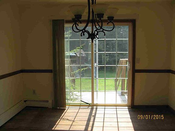 5th image of 2 Orchard Knoll Ct