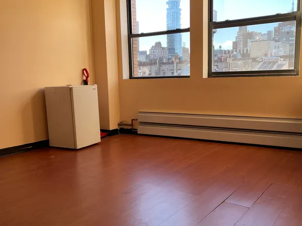 128 Mott Street image 1 of 2