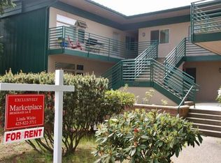 909 Market St APT 15, Kirkland, WA 98033
