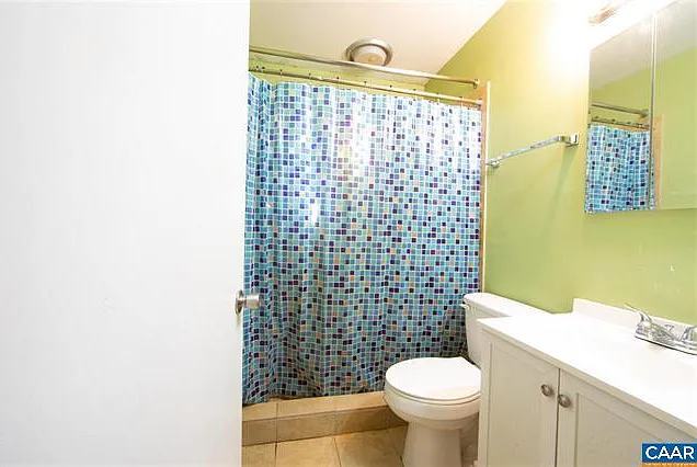 112 Thomas Dr #A — Photo 8