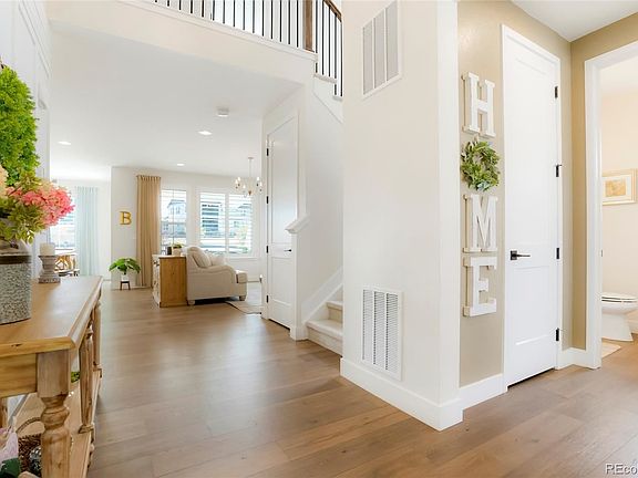 4th image of 1650 Candleflower Dr