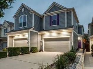 2328 Throckmorton St, Dallas, TX 75219