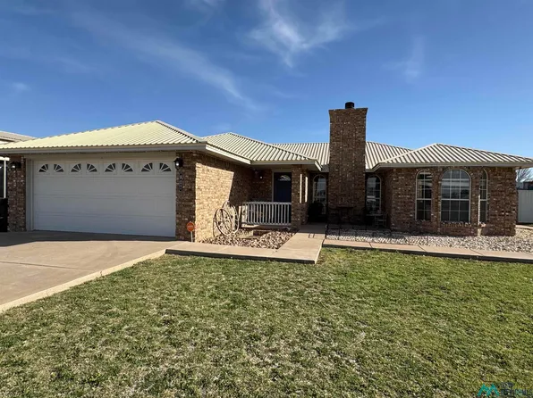 807 Painted Pony Ln, Artesia, NM 88210