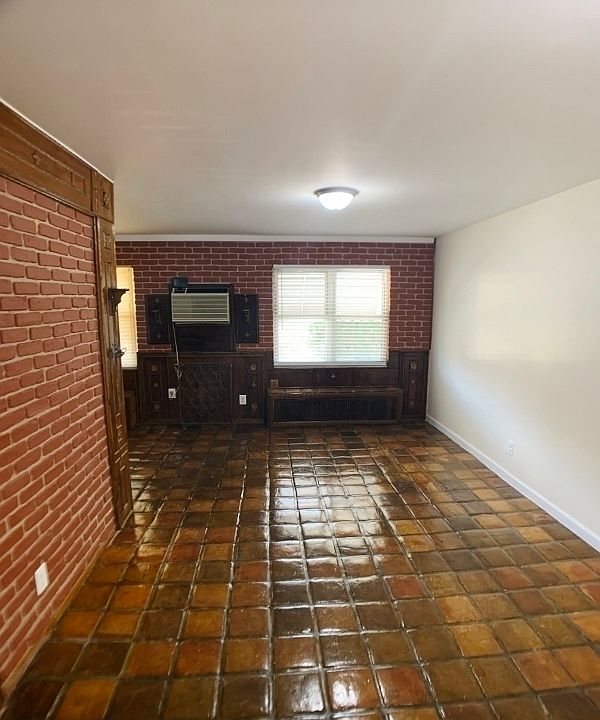 1st image of 30-14 71st St #2B