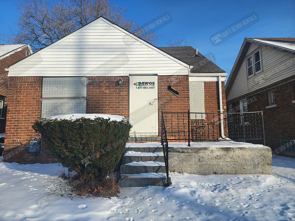 1st image of 14817 Rosemary St