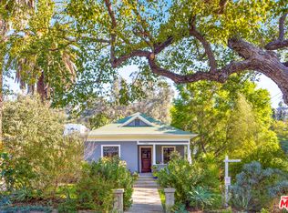 1704 Morton Ave, Los Angeles, CA 90026
