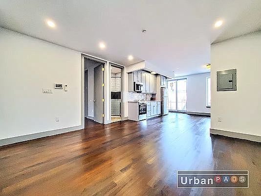 2nd image of 408 Suydam St #2B