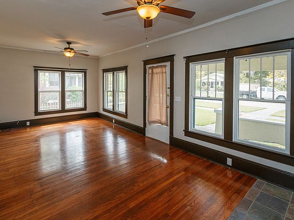 5th image of 1515 Magnolia Ave