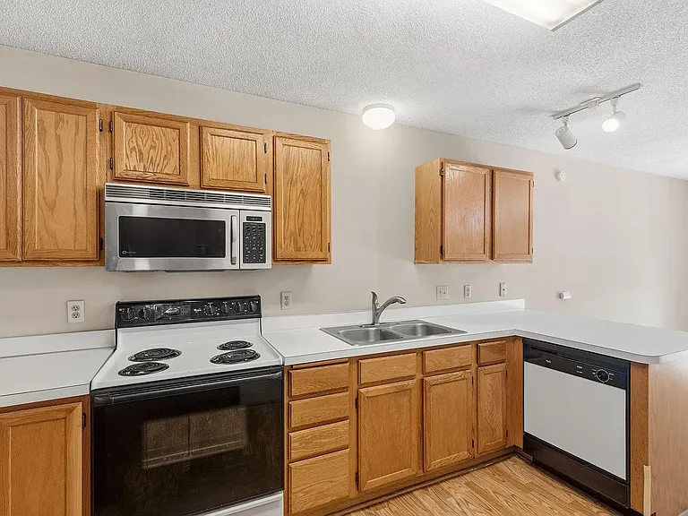 18231 Warbler Ln #1 — Photo 13
