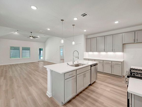 5th image of 20514 Draper Rd