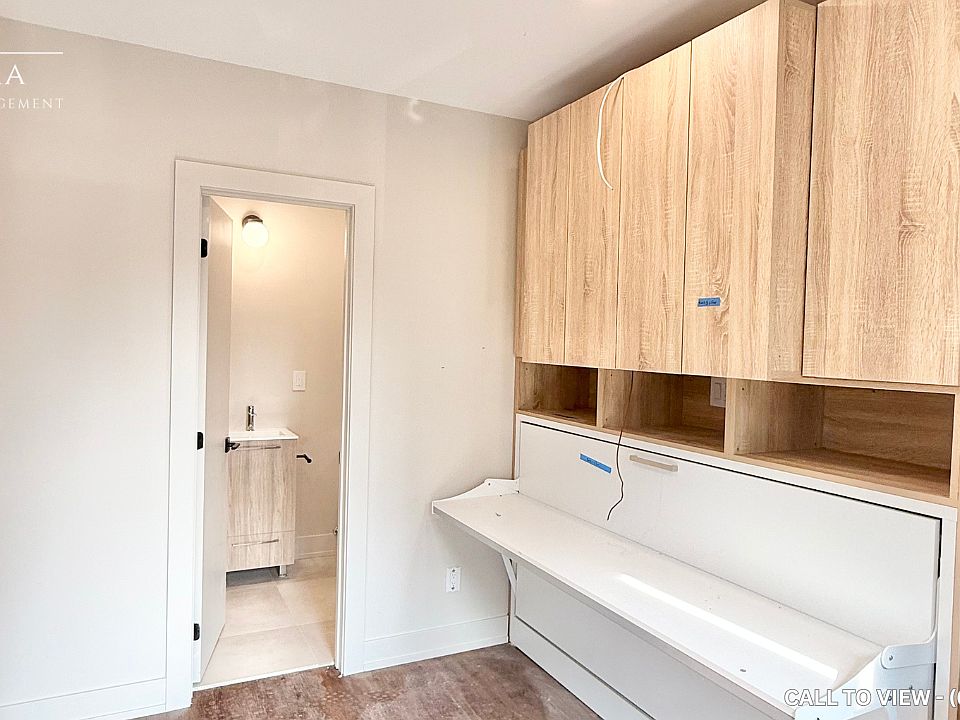 2nd image of 215 College St #1