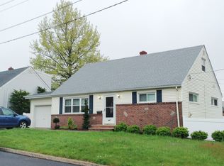 202 Lincoln Ave, Hasbrouck Heights, NJ 07604